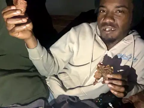 SlimeCrownzOut5 online show from January 2026 12:28:01 AM