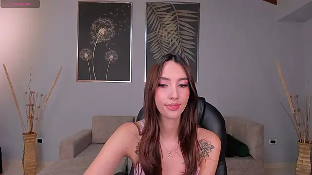 Snapshot of AnaisNin chatting on September 2025 02:06:02 AM AnaisNin online show from September 2025 02:06:02 AM