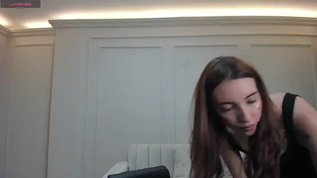 AnaisNin online show from March 2026 11:02:01 AM