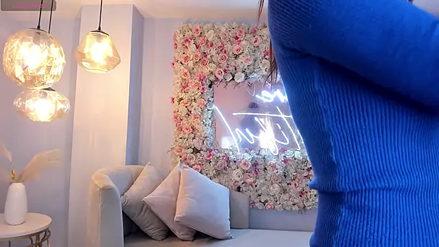 AnaisNin online show from February 2026 11:07:01 AM