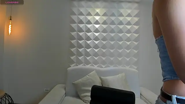 Snapshot of AnaisNin chatting on July 2026 10:56:02 AM AnaisNin online show from July 2026 10:56:02 AM