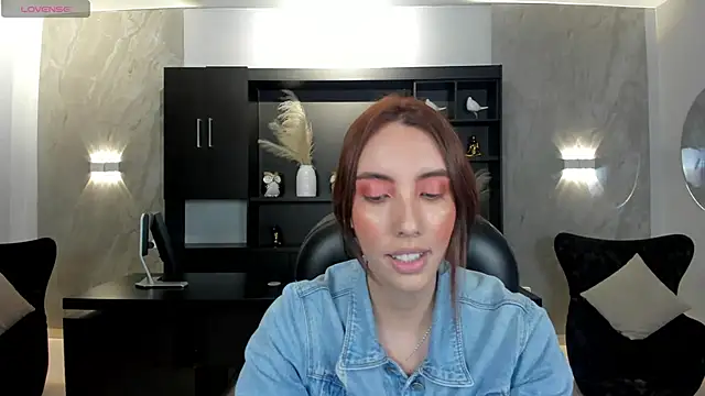 AnaisNin online show from October 2025 03:16:02 AM