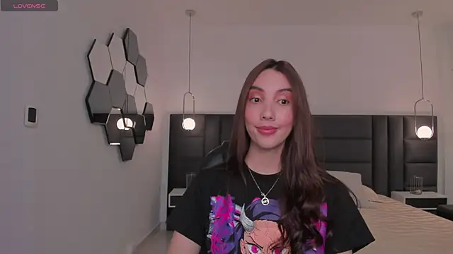 AnaisNin online show from November 2025 03:43:02 AM