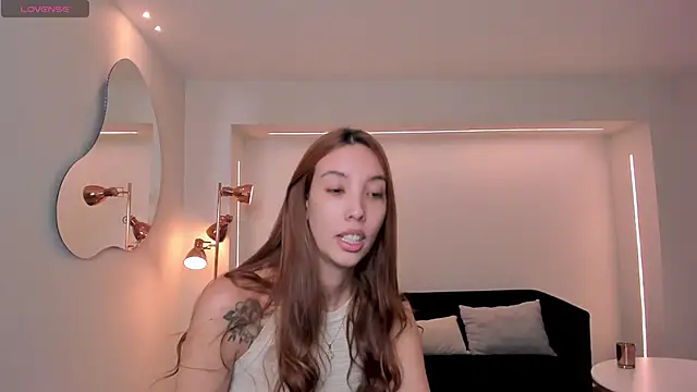 Snapshot of AnaisNin chatting on June 2026 12:38:01 PM AnaisNin online show from June 2026 12:38:01 PM
