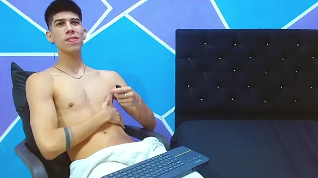 Snapshot of jhony-sex chatting on December 2024 08:11:02 AM jhony-sex online show from December 2024 08:11:02 AM