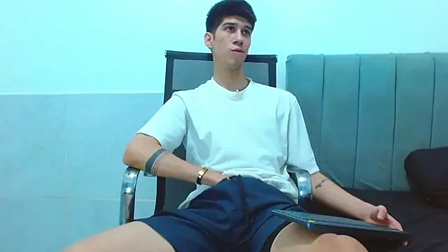 jhony-sex online show from March 2026 06:28:02 AM
