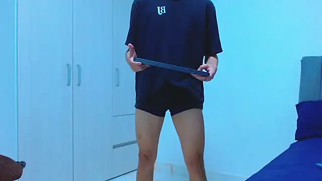 Snapshot of jhony-sex chatting on October 2025 03:14:01 AM jhony-sex online show from October 2025 03:14:01 AM