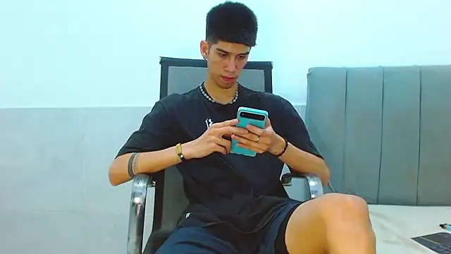 jhony-sex online show from April 2026 11:55:02 PM