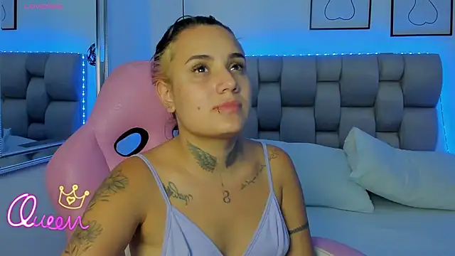 Susan-Sweet-7 online show from February 2026 07:58:02 PM