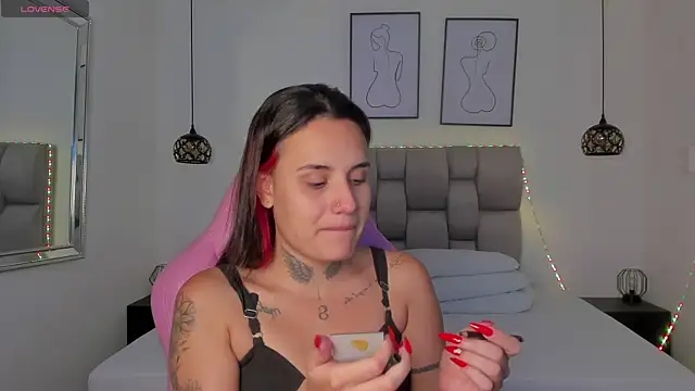 Susan-Sweet-7 online show from January 2026 08:35:01 PM