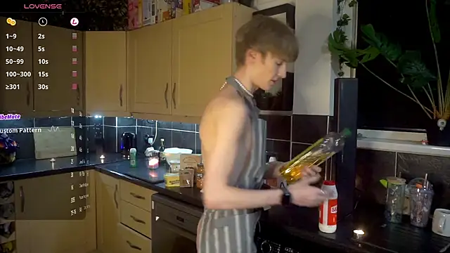 Snapshot of twinkben chatting on September 2025 09:39:01 PM twinkben online show from September 2025 09:39:01 PM