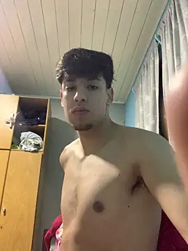 Snapshot of Malditofierro chatting on November 2025 04:28:01 AM Malditofierro online show from November 2025 04:28:01 AM