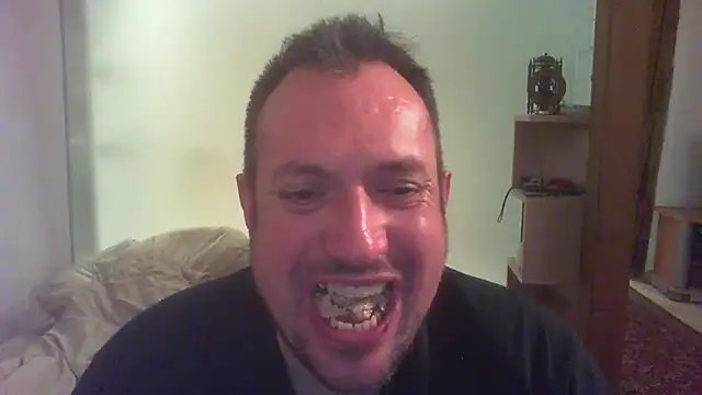 Snapshot of Mike_12hot chatting on January 2026 08:45:01 PM Mike 12hot online show from January 2026 08:45:01 PM