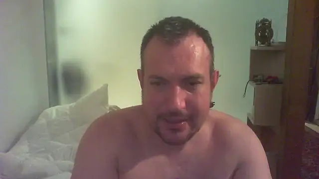 Snapshot of Mike_12hot chatting on February 2026 07:55:02 PM Mike 12hot online show from February 2026 07:55:02 PM