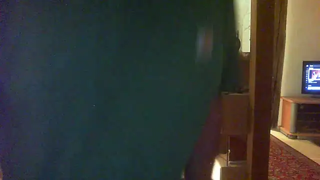 Snapshot of Mike_12hot chatting on September 2025 06:29:01 PM Mike 12hot online show from September 2025 06:29:01 PM