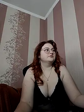 WhiteBellaX online show from February 2026 07:07:02 AM