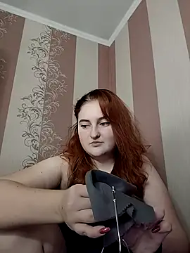 WhiteBellaX online show from February 2026 07:05:01 AM