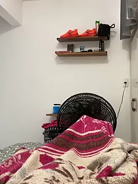 thfrances online show from September 2025 01:27:02 PM