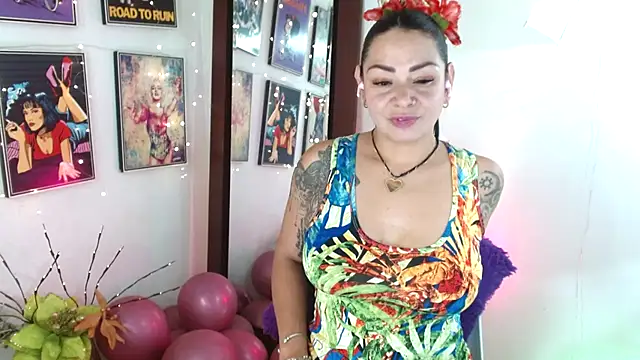 Snapshot of Ginna--mia chatting on December 2024 06:37:02 PM Ginna--mia online show from December 2024 06:37:02 PM