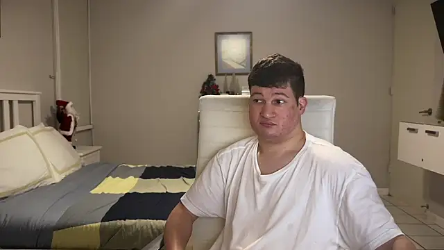 Lorenzo hernandez online show from November 2025 07:25:01 PM