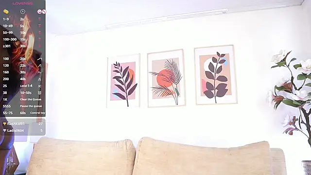 Zarawilliams online show from February 2025 02:38:02 PM