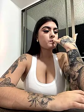 IrisBaker online show from January 2026 11:52:02 PM