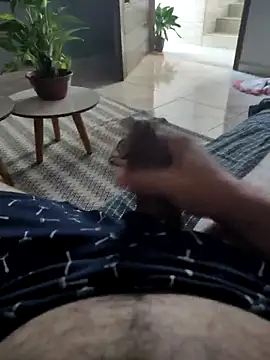 markusx215 online show from November 2025 07:58:01 PM