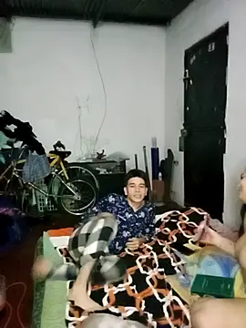 Mrdetonador online show from December 2025 04:47:01 AM