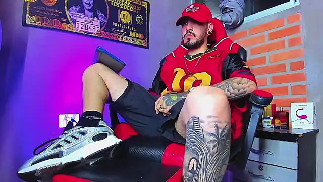 smoker445 online show from September 2025 11:32:02 PM