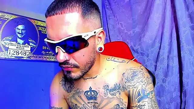 Snapshot of smoker445 chatting on October 2025 08:31:02 PM smoker445 online show from October 2025 08:31:02 PM