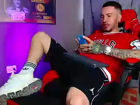 smoker445 online show from March 2025 12:00:01 PM