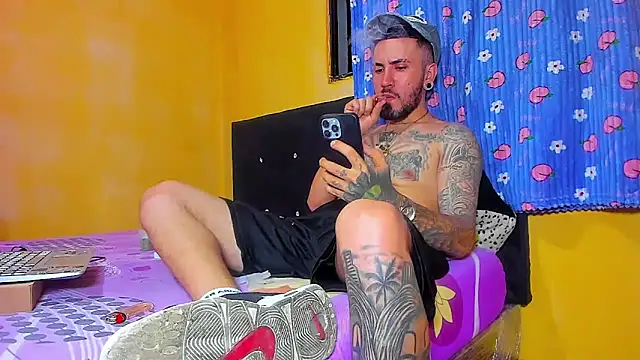 smoker445 online show from March 2026 07:28:02 AM