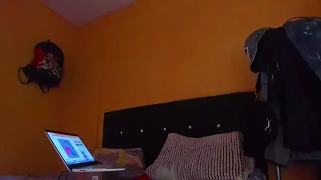 smoker445 online show from February 2026 05:00:02 PM