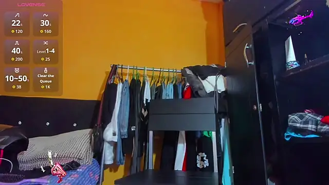 smoker445 online show from February 2026 05:13:01 PM