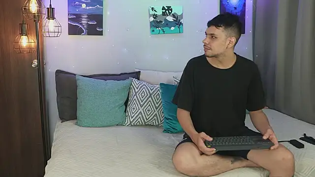 Cleoanubis- online show from October 2025 07:50:02 AM