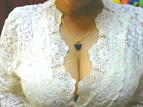 Snapshot of ishmita99 chatting on January 2025 11:49:01 AM ishmita99 online show from January 2025 11:49:01 AM