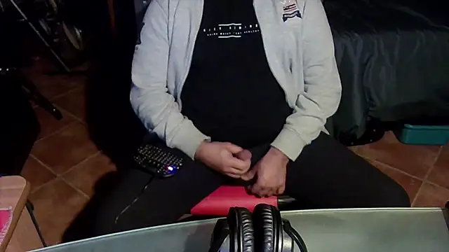 MultiOrgasmicLover online show from December 2025 11:49:03 PM