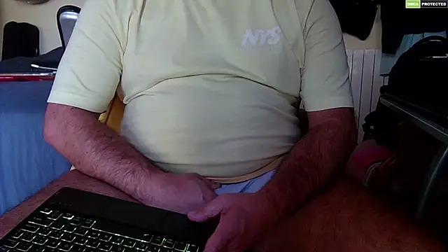 MultiOrgasmicLover online show from April 2026 03:52:02 PM