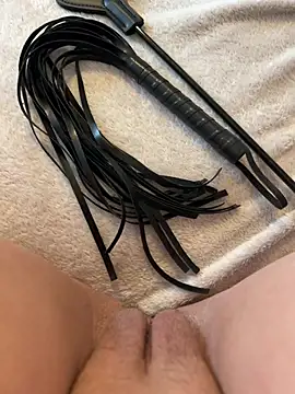 Leanaa Jolly online show from February 2025 03:29:01 PM