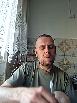 Snapshot of Huncutkuki chatting on April 2026 02:41:01 PM Huncutkuki online show from April 2026 02:41:01 PM