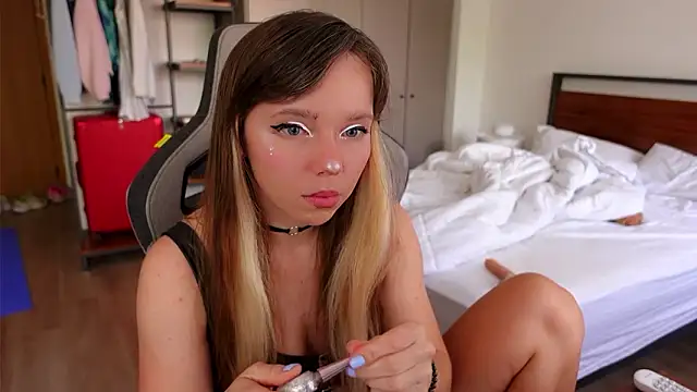 Ayra Lust online show from February 2026 07:26:01 PM