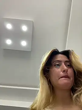 afrodizyak online show from April 2026 12:06:01 PM