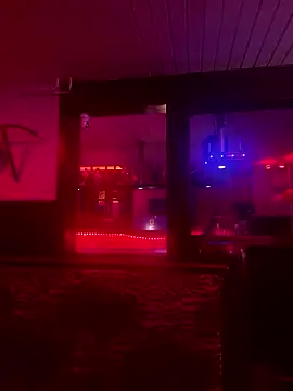 Snapshot of andreinitahg chatting on December 2024 02:18:02 AM andreinitahg online show from December 2024 02:18:02 AM