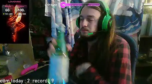 Snapshot of nicolasdumand21 chatting on December 2024 03:25:01 PM nicolasdumand21 online show from December 2024 03:25:01 PM