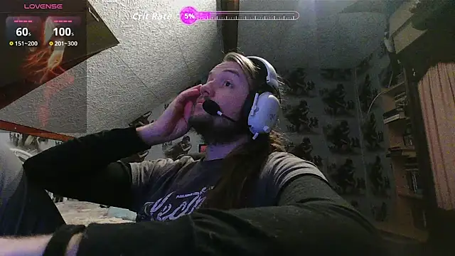 nicolasdumand21 online show from January 2026 08:23:01 PM