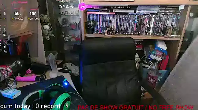 Snapshot of nicolasdumand21 chatting on February 2025 10:14:02 PM nicolasdumand21 online show from February 2025 10:14:02 PM