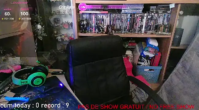 Snapshot of nicolasdumand21 chatting on February 2025 08:45:02 PM nicolasdumand21 online show from February 2025 08:45:02 PM