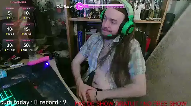 Snapshot of nicolasdumand21 chatting on February 2025 07:52:01 PM nicolasdumand21 online show from February 2025 07:52:01 PM