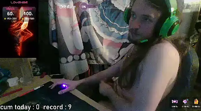 Snapshot of nicolasdumand21 chatting on December 2024 04:15:02 PM nicolasdumand21 online show from December 2024 04:15:02 PM