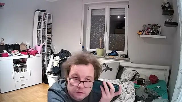 larsgessner30 online show from November 2025 09:59:01 PM